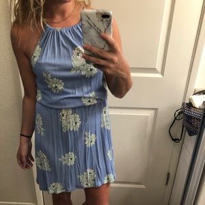 Sleeveless floral halter tie dress